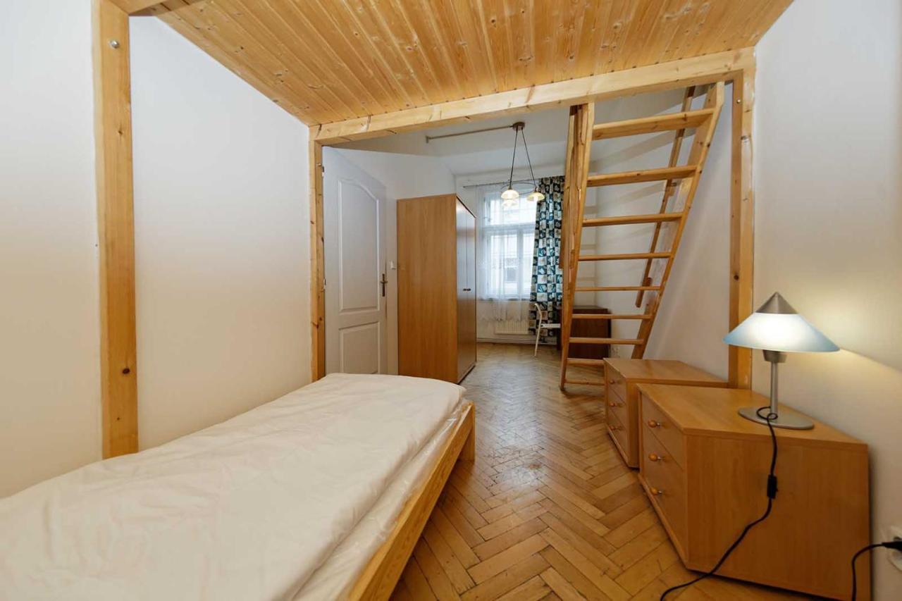Apartment Lublanska 48 Prag Exterior foto