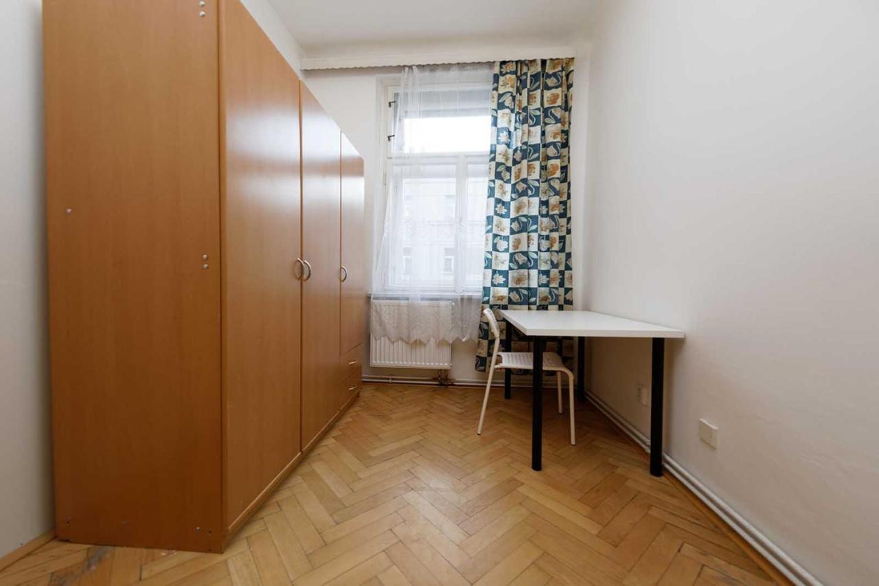 Apartment Lublanska 48 Prag Exterior foto