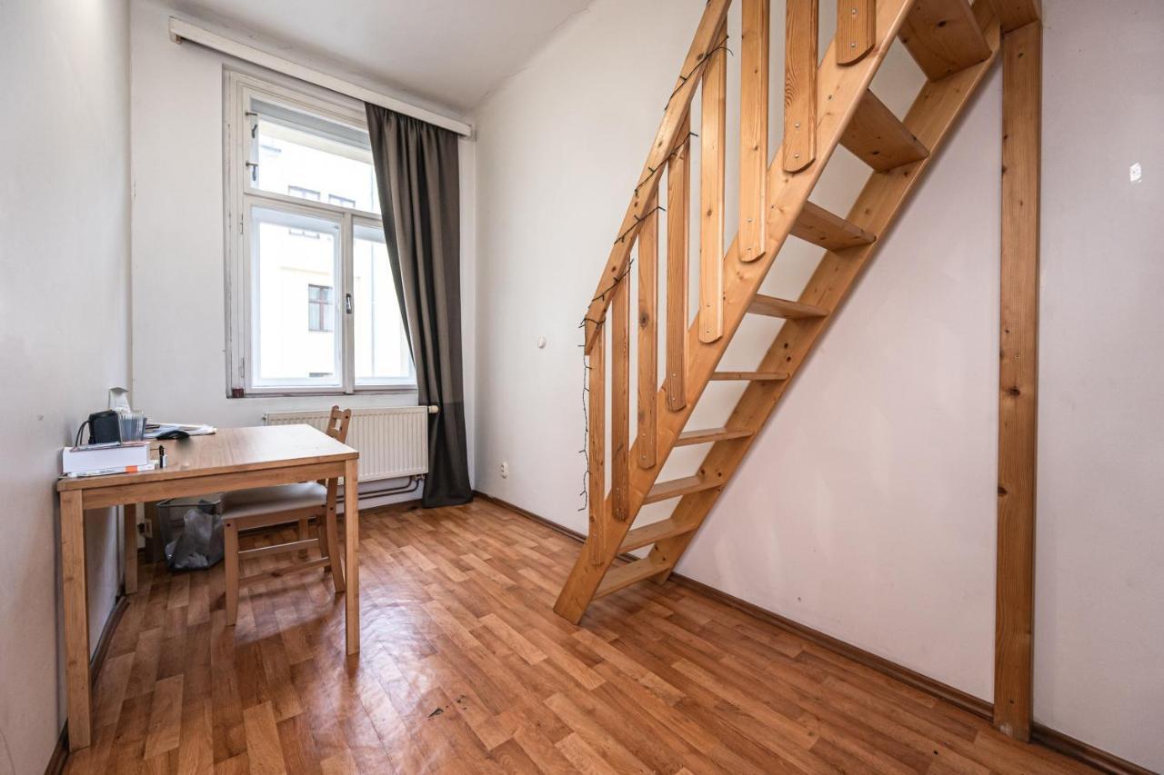 Apartment Lublanska 48 Prag Exterior foto